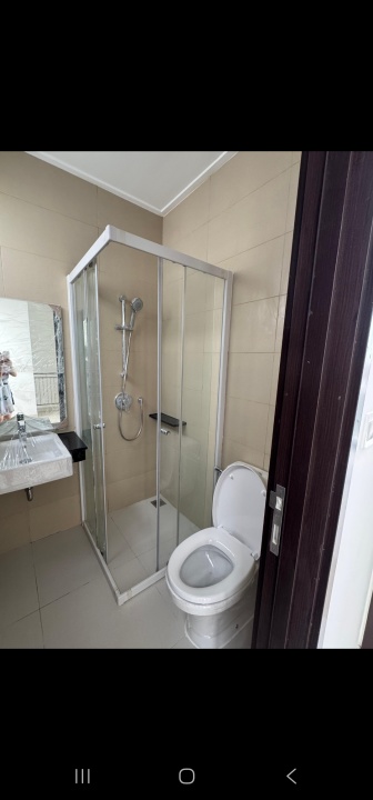 Disewakan Rumah Osaka Pik2 Siap Huni Murah