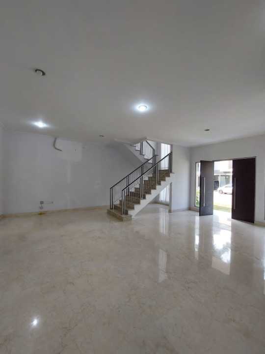 Disewa Rumah Golf Island Pik Uk 10X15 Siap Huni