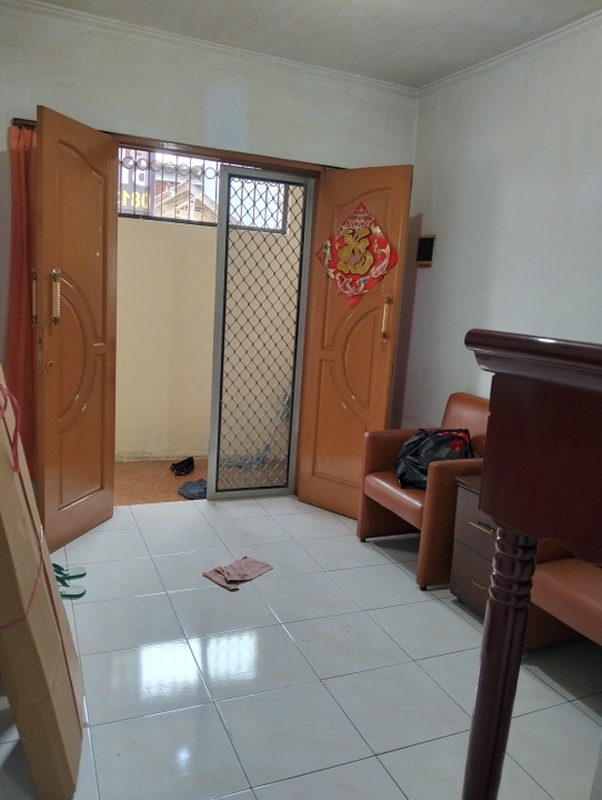 Disewakan Rumah Jembatan Gambang Penjaringan Strategis