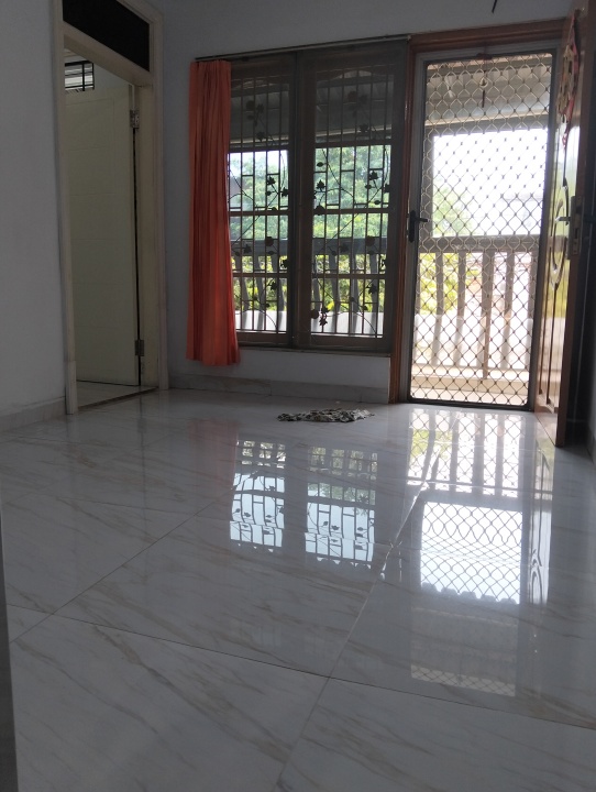 Disewakan Rumah Jembatan Gambang Penjaringan Strategis