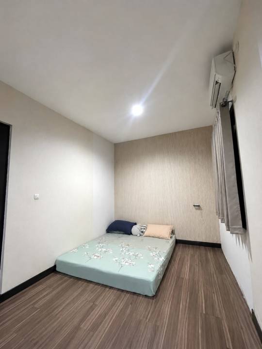 Disewakan Rumah Cluster Semi Furnished Citra Garden Puri Cluster Jakarta Barat