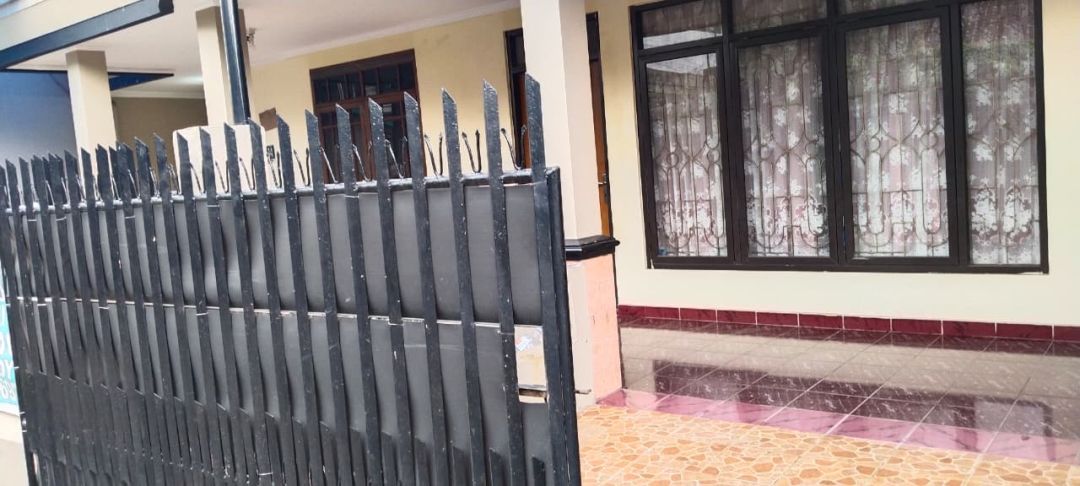 Disewakan Rumah Gatot Subroto, Dekat Trans Studio Mall Bandung, Strategis Siap Huni