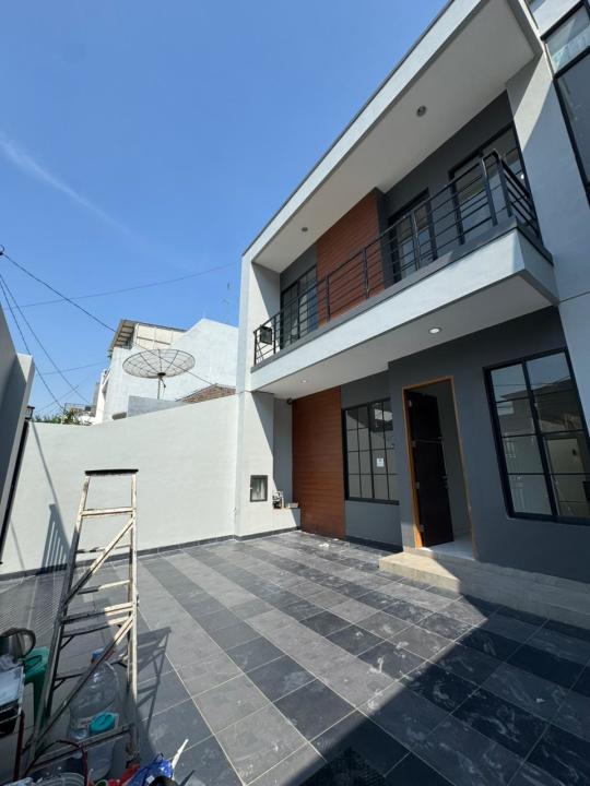 Rumah Muara Karang 160M2. Hadap Utara Non Furnish. Jarang Ada
