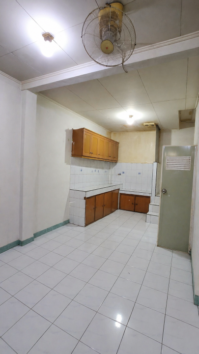 Rumah 2,5Lantai di Palem Lestari@ Jakarta Barat