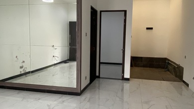 Rumah Sunter Minimalis Rapih Siap Huni 2 Lantai