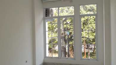 Rumah Sunter Agung Rapih Siap Huni 3 Lantai