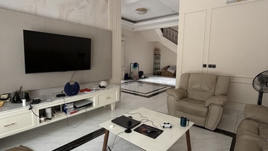 Rumah sunter minimalis mewah 3 lantai interior cakep american classic