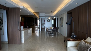 Apartemen royal springhill kemayoran full furnish luas 196m