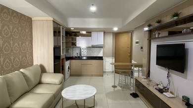 Apartemen the mansion jasmine 2 br full furnish lantai sedang