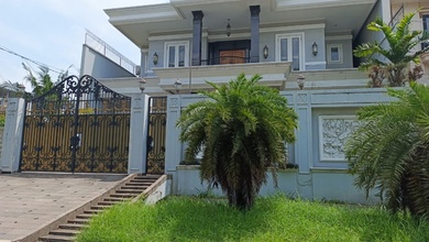 Rumah Elite 2 Lantai Full Dekat Ancol 