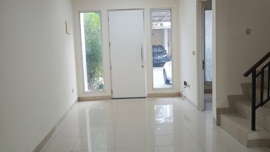 Rumah 2 Lantai Cantik Manis Harga Ekonomi