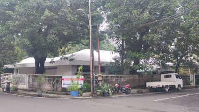 Rumah Tua Cempaka Putih