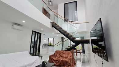 Rumah Pik Luas 300M2 Renov Ada Private Pool