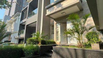 Rumah Eksklusif Luas 300 m2, area Pantai Indah Kapuk, Jakarta Utara
