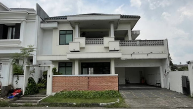Rumah dan Cafe di Modernland Luas 392M2 Siap Huni