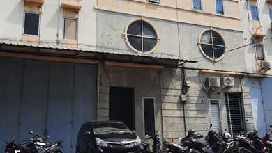 Disewakan Gudang Elang Laut Luas 440m2 Siap Pakai