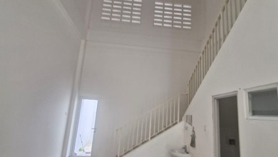 Disewakan Ruko Siap Pakai di Citra 8