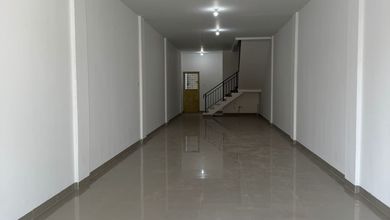 Dijual Cepat 3 Ruko Baru di Jelambar