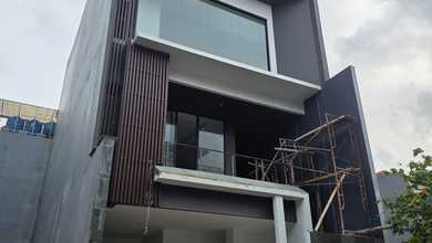Dijual Rumah 4 Lantai Brand New Milenial di Permata Buana, Jakarta Barat