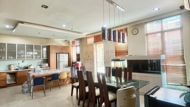 Rumah Pluit Samudera Hoek 228m 