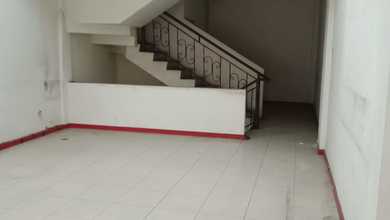 Ruko di Tanjung Duren, Jakarta Barat Butuh Renovasi