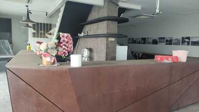 Ruko di Taman Surya 5, Jakarta Barat Sudah Renovasi 