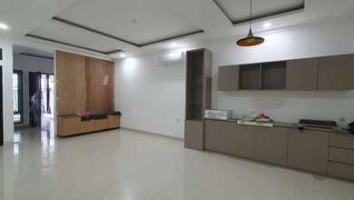 Rumah Walet Elok Ukuran 7X17, 3 Kamar Semi Furnish
