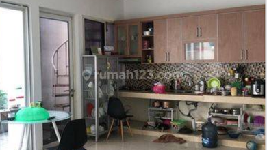 Bisa Nego Dijual Rumah Citra 6 Yellow Chrisant 2 Lantai Siap Huni