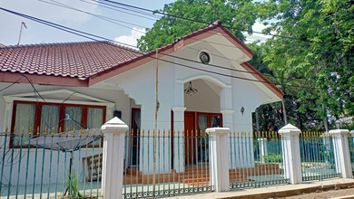 Dijual Rumah Pluit Sakti Siap Hunu Dekat Dengan Lapangan Tennis