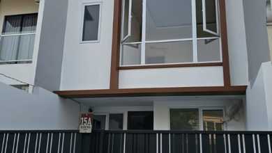 Dijual Rumah Brand New 3 Lantai di Citra 3, Jakarta Barat