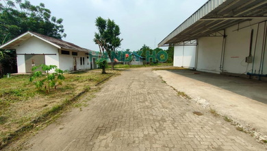 tanah dan bangunan ex pabrik di pasar kemis, Lokasi strategis di kawasan industri