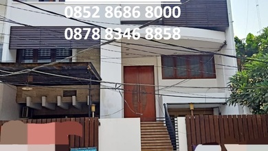 Dijual Rumah 3 Lantai di Pluit Putra