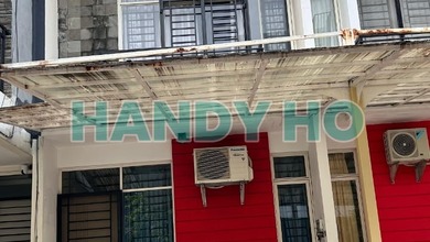 Rumah Siap Huni di Layar Permai PIK. Rapih Sudah Renov