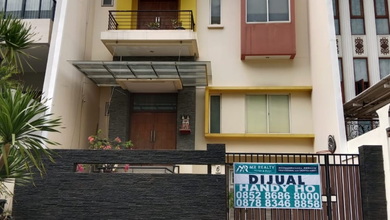 Rumah Walet Elok Pik, Minimalis, 9x25, Hadap Selatan