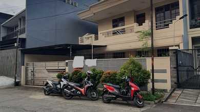 Rumah THI Jelambar luas tanah luas 246 meter, lp251211xxxxjul