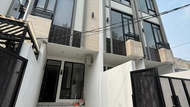 Rumah brand new kedoya 3 lantai, lp251211xxxxoct