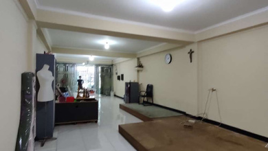 Ruko Cocok Usaha Dan Tinggal Jembatan Lima 4 Lantai, Lp251211xxxxoct