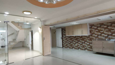 Rumah hoek tanjung duren luas 195 meter, lp25121xxxxmei