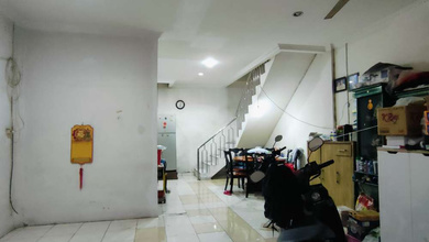 Rumah jembatan lima 3,5 lantai ,lp251211xxxxsep