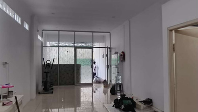 Rumah Jelambar 3,5 Lantai, Lp2412177agt