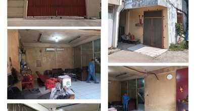 Gudang Ex Pabrik Daur Ulang Plastik di Kamal Lama, Jakarta Utara