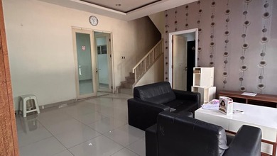 Rumah di Golf Lake Residence Full Furnish