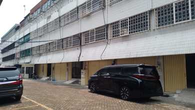 Ruko Gandeng 5 di Teluk Gong 4 Lantai Siap Pakai