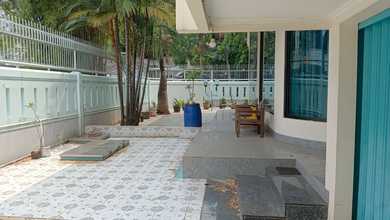 Rumah Hoek di Belakang Mall Ciputra Tanjung Duren Grogol