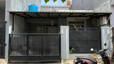 Rumah Serpong Regency Melati Mas dekat Sekolah Athalia, Candle Tree