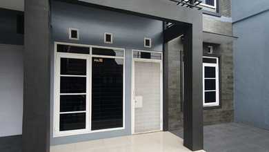 Rumah Dijual Minimalis 2 Lantai Taman Kopo Indah 2 Bandung