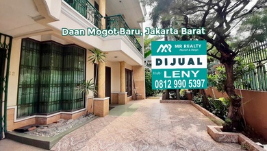 RUMAH BAGUS SIAP HUNI 2 LANTAI DI DAAN MOGOT BARU, JAKARTA BARAT