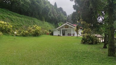 MURAH...VILLA LT 2300 M2 DI RAYA CISARUA PUNCAK, JAWA BARAT