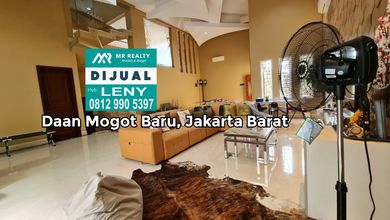 RUMAH BAGUS FURNISHED DI KOMPLEK DAAN MOGOT BARU, CLUSTER JIMBARAN, JAKARTA BARAT