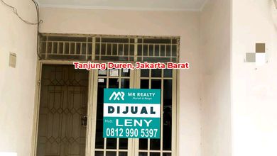 Rumah Lama Hitung Tanah Di Tanjung Duren, Jakarta Barat